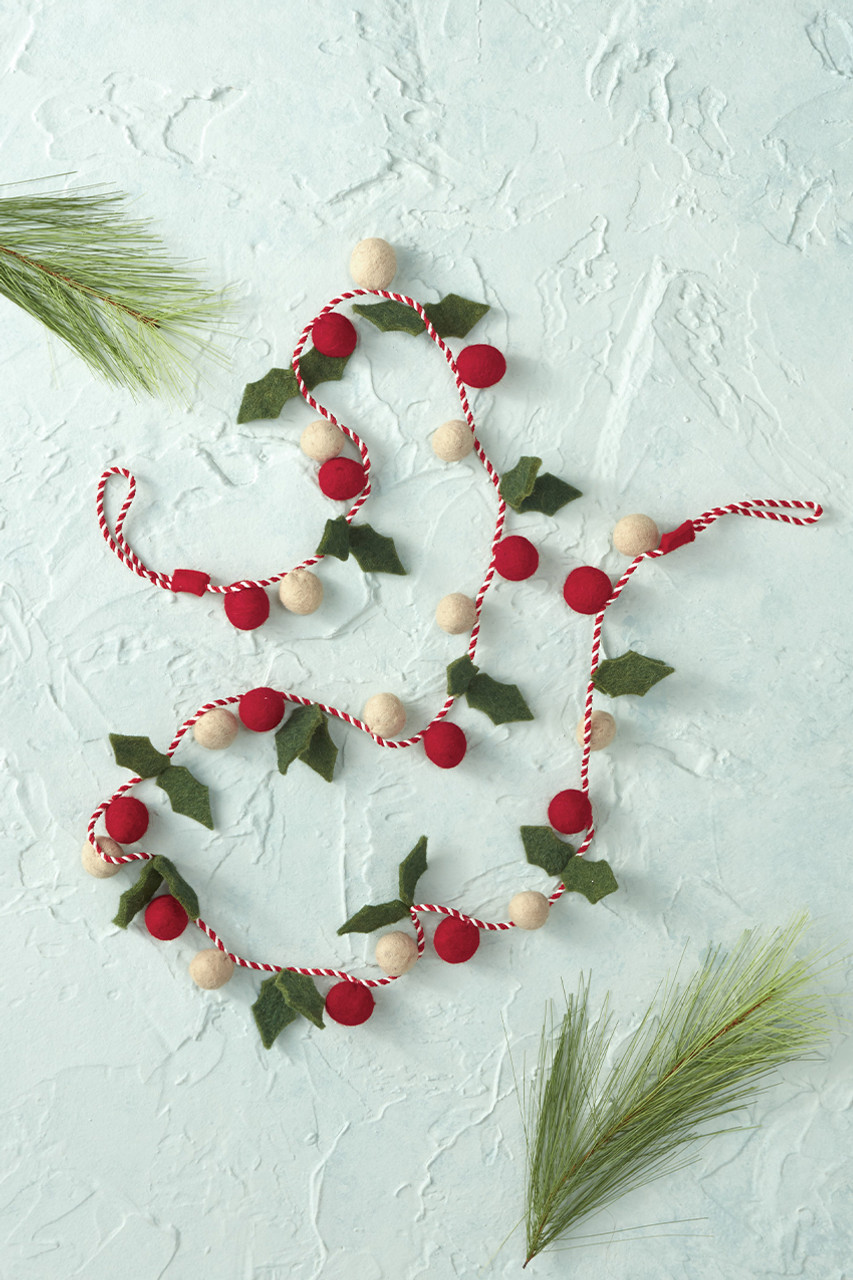 Holly Wool Felt Garland
