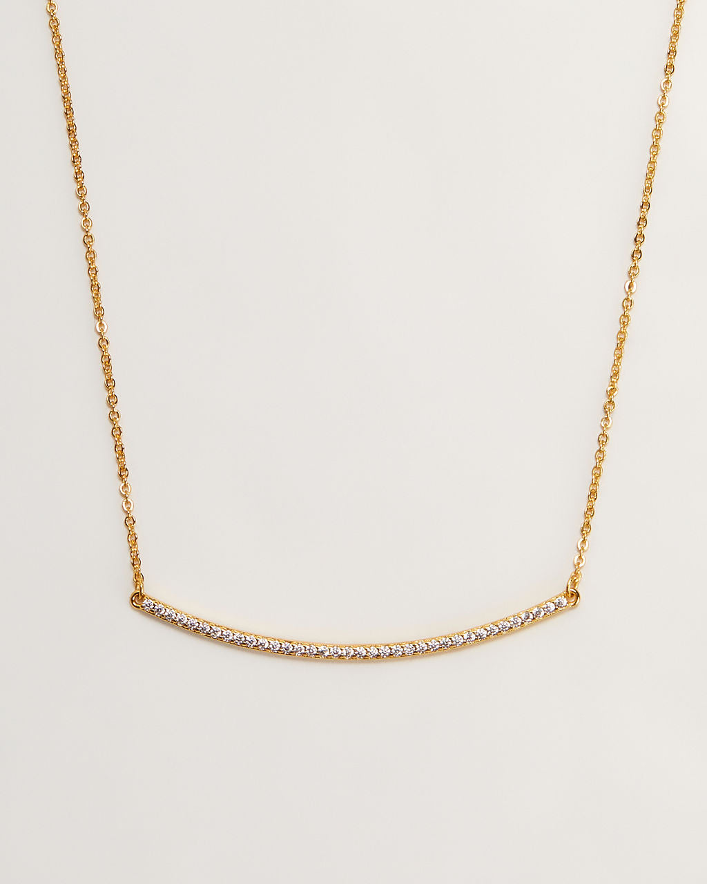 Simple Bar 18k Gold Plated Rhinestone Necklace