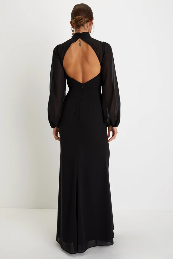 Graceful Entrance Black Long Sleeve Backless Maxi Dress