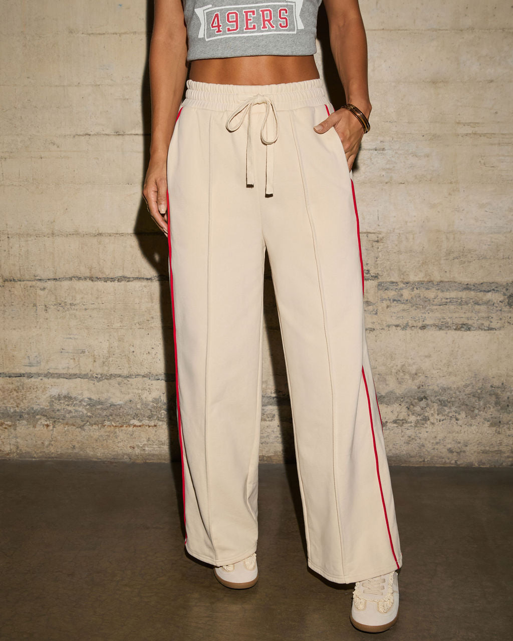 Weekend Winwear Contrast Striped Sweatpants