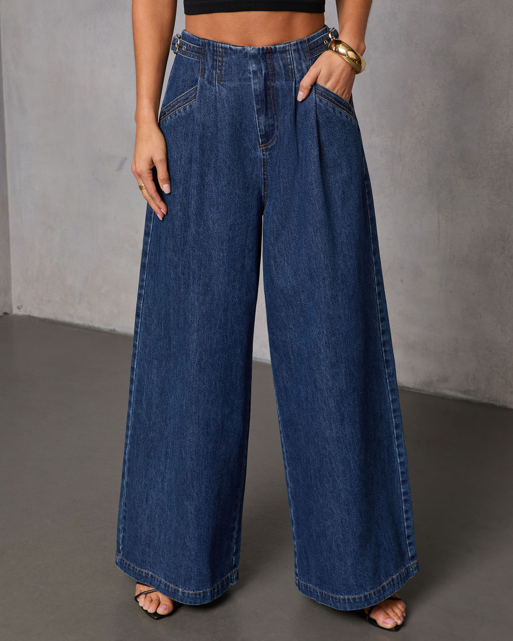 Easy Classic Stretch High Rise Wide Leg Jeans
