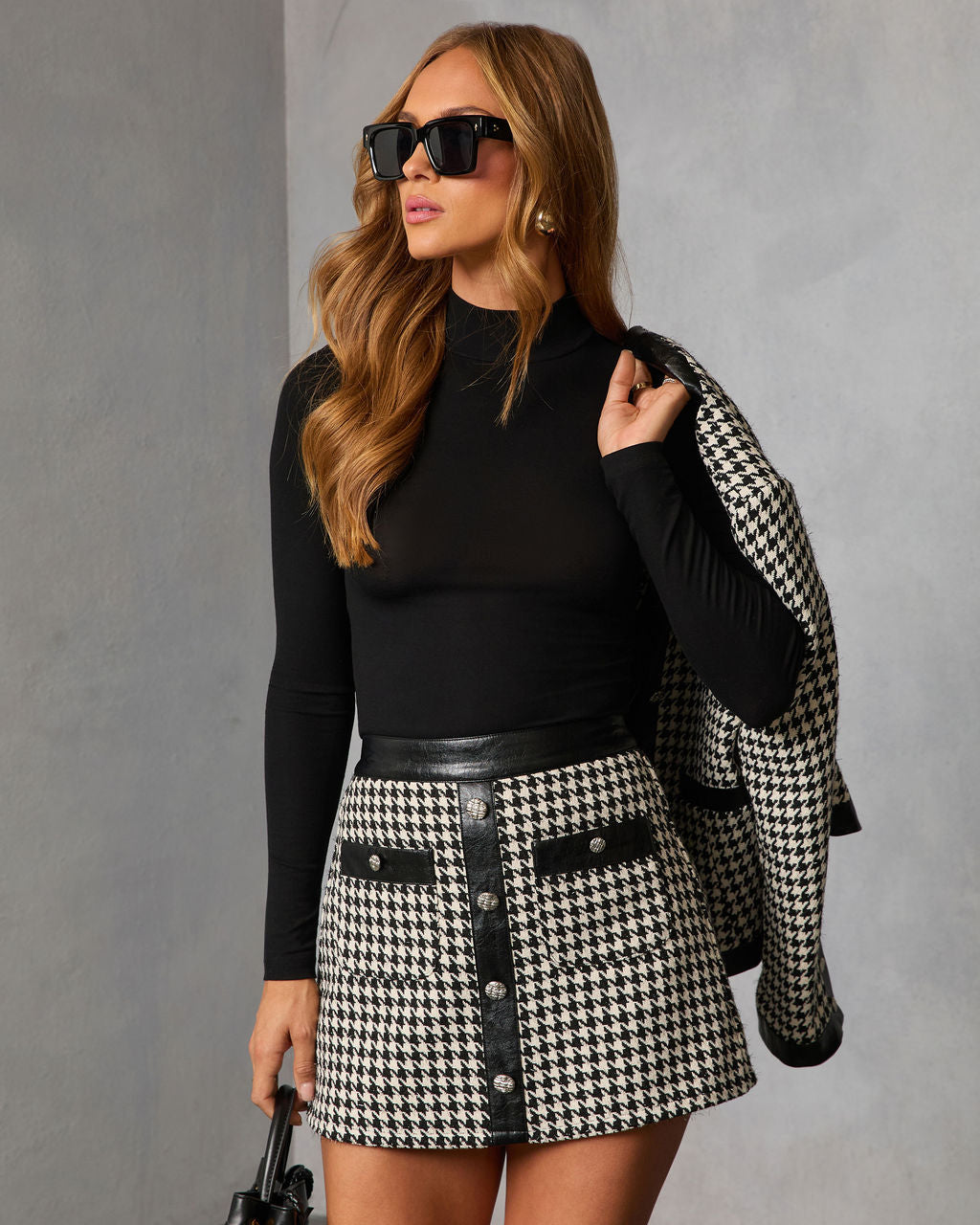 Holiday Elm Contrast Vegan Leather Trim Houndstooth Mini Skirt