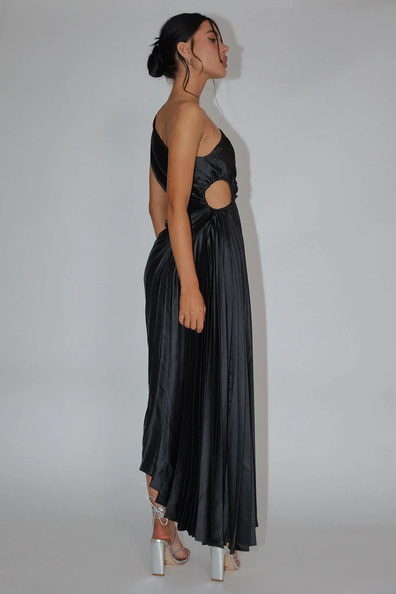 Brooklynn One-Shoulder Accordion Pleat Dress Black