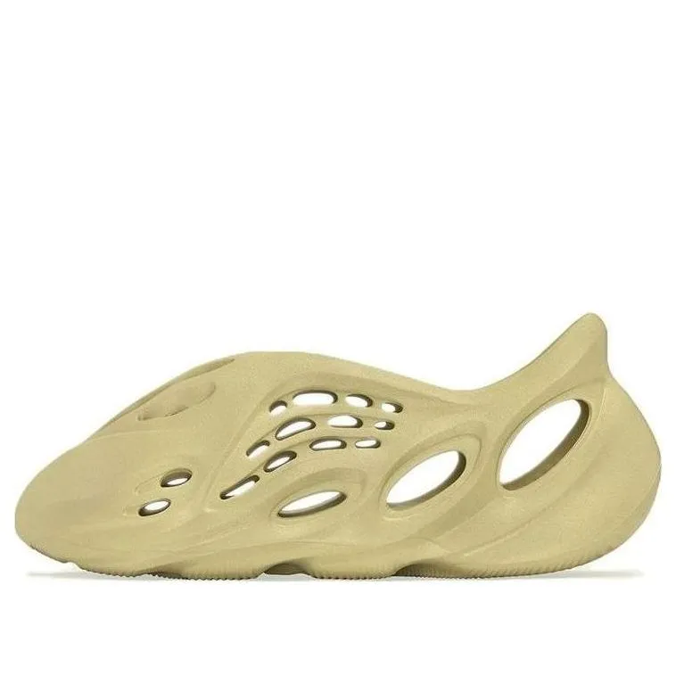 Yeezy Foam Runner 'Sulfur' GV6775