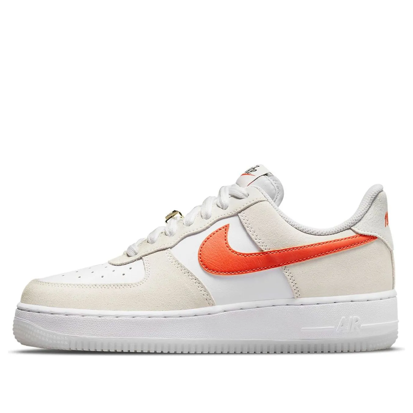 (WMNS) Nk AF 1 '07 SE 'First Use' DA8302-101