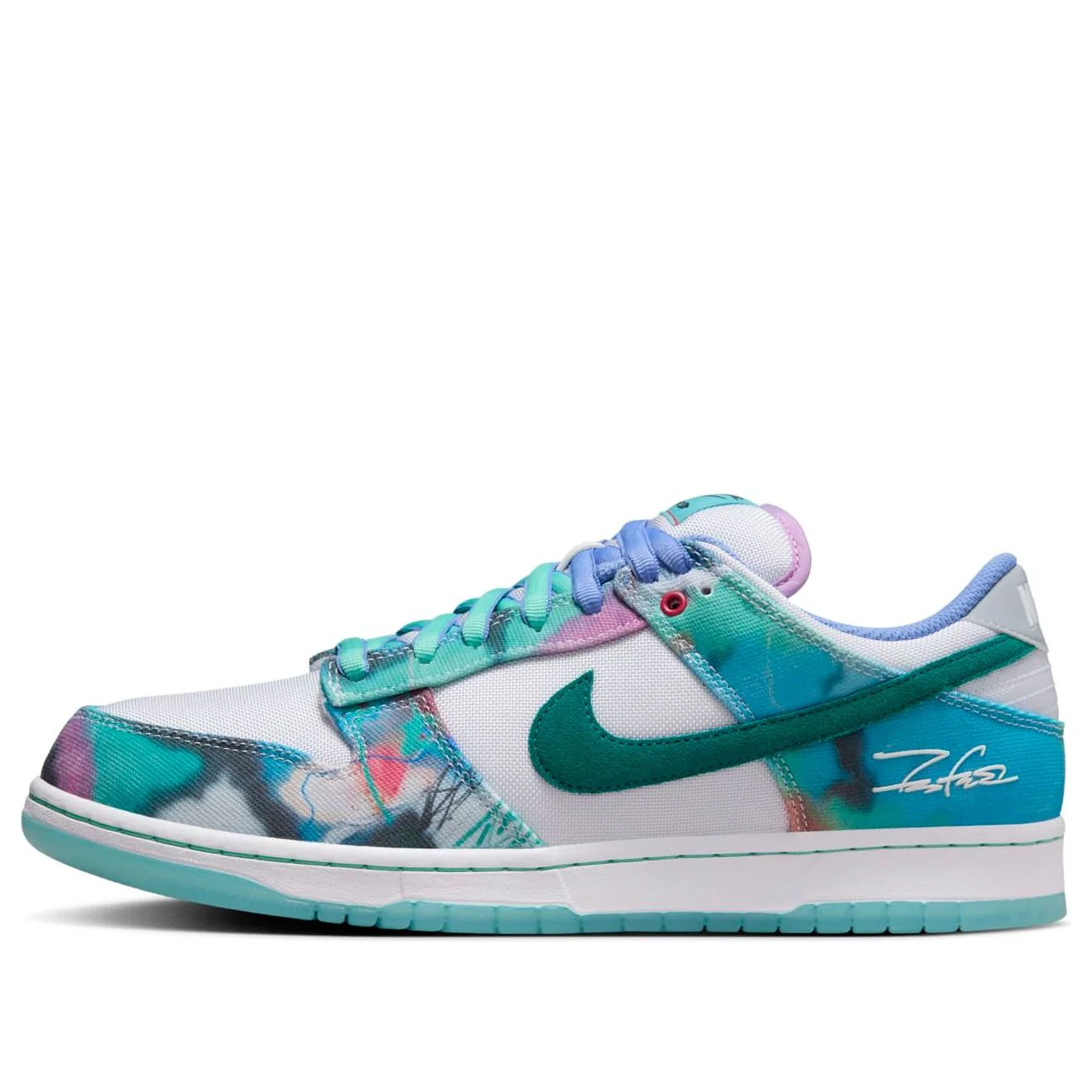 x Futura Laboratories SB Dunk Low 'Bleached Aqua' HF6061-400