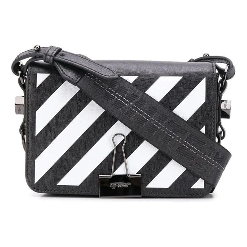 (WMNS) O-W Leather shoulder bag Black/White OWNA038S20LEA0011001