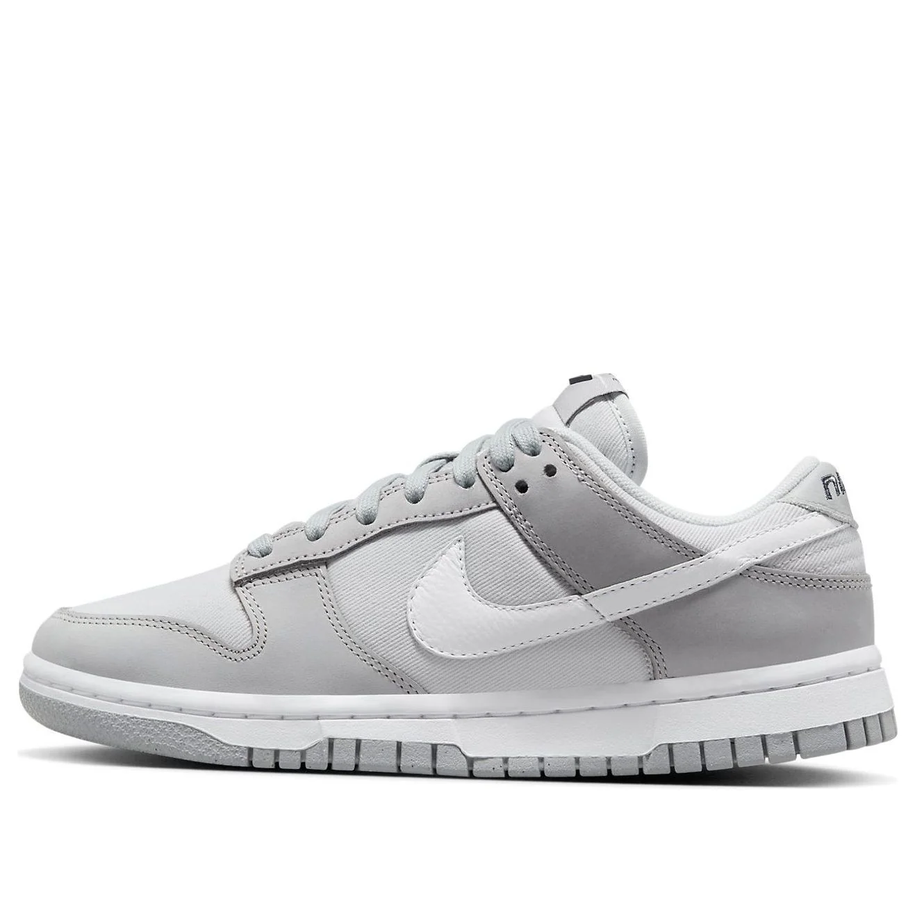 (WMNS) Dunk Low 'Light Smoke Grey' FB7720-002