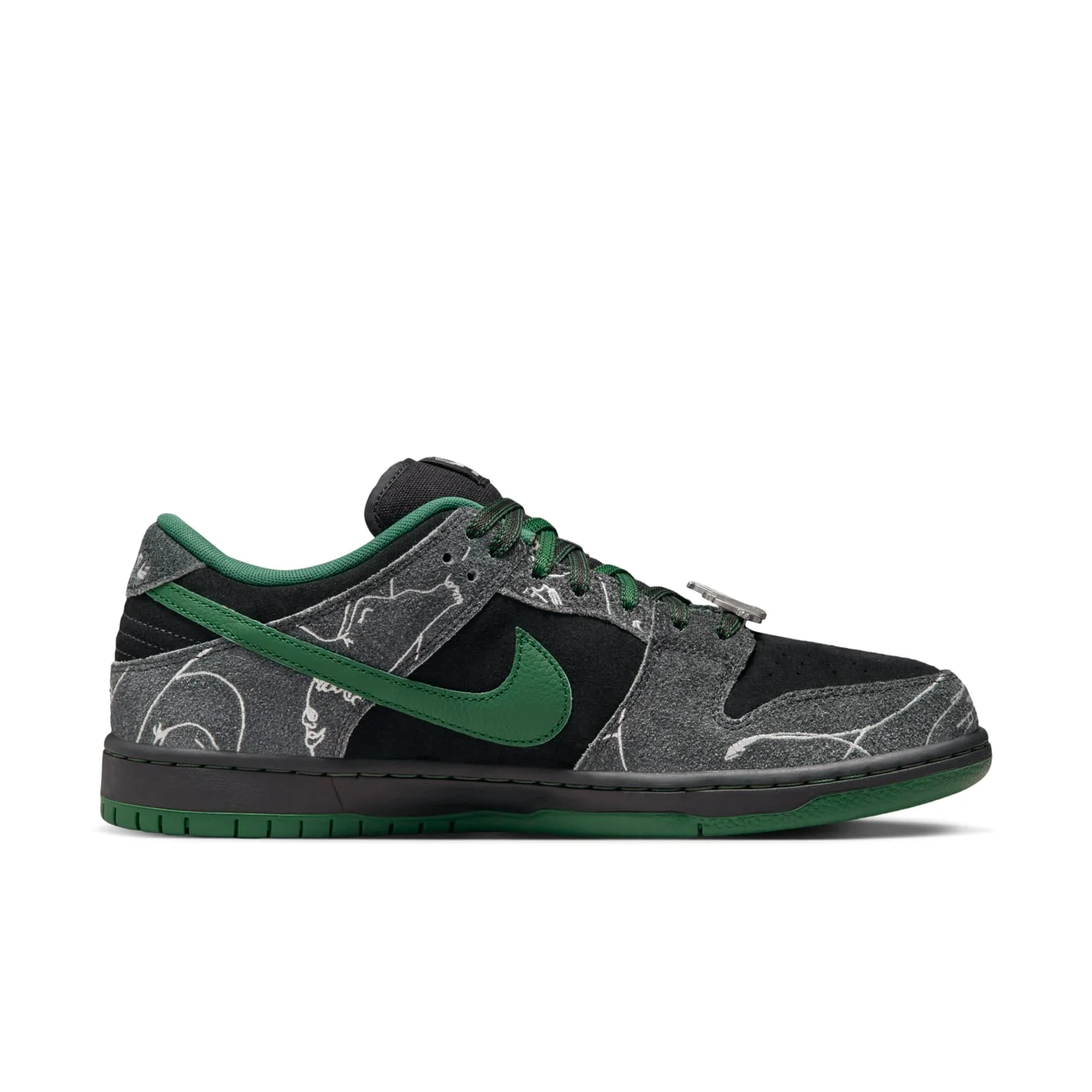 x There Skateboard SB Dunk Low Pro 'Anthracite Gorge Green' HF7743-001