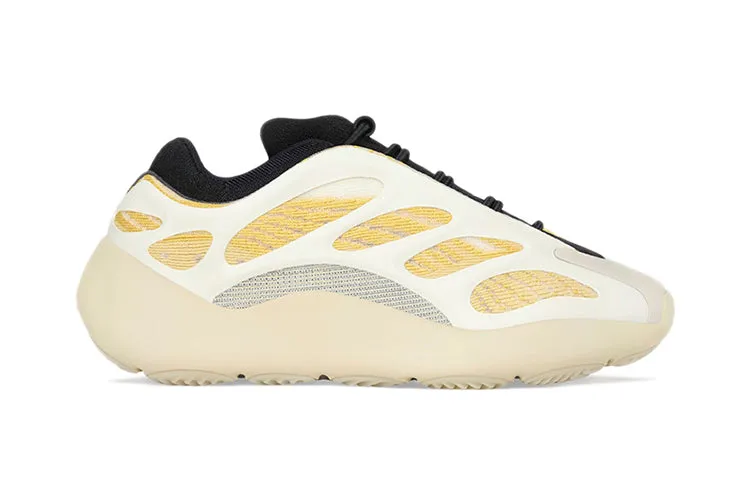 (PS) Yeethtzy 700 V3 Kids 'Safflower' G54854