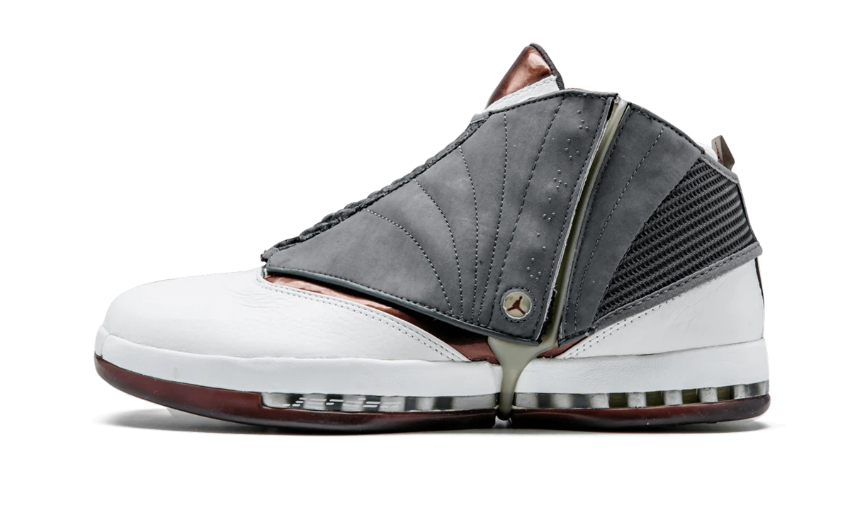 AJ 16 + Q M
