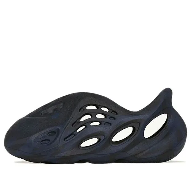 (PS)Yeethtzy Foam Runner 'Mineral Blue' GX8506