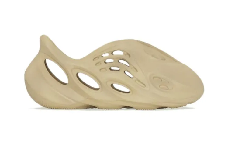 (PS)Yeethtzy Foam Runner 'Desert Sand' HP5343