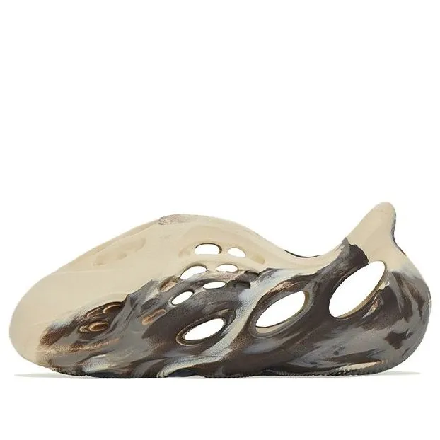 (PS)Yeethtzy Foam Runner Kids 'MX Cream Clay' GX8802