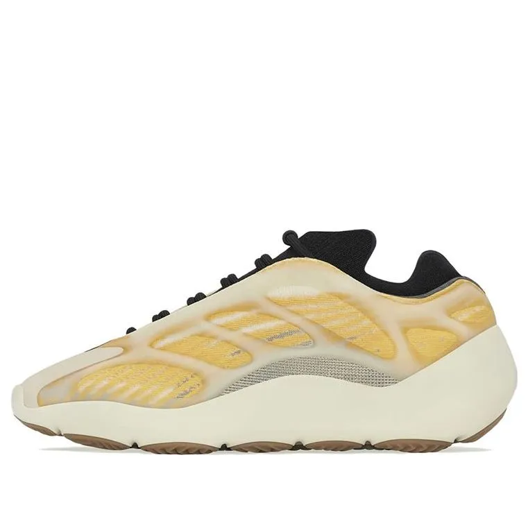 Yeethtzy 700 V3 'Mono Safflower' HP5425