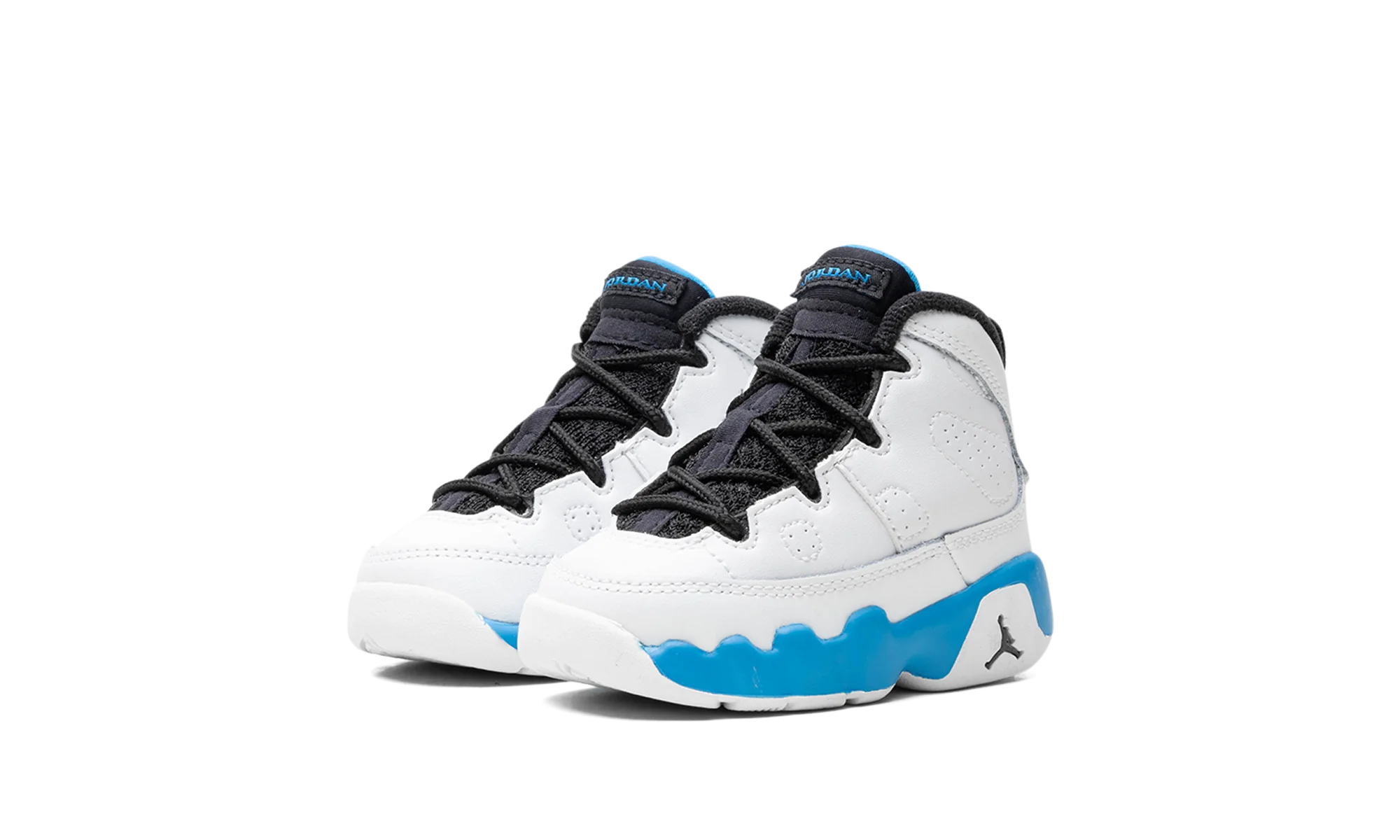 AJ 9 TD