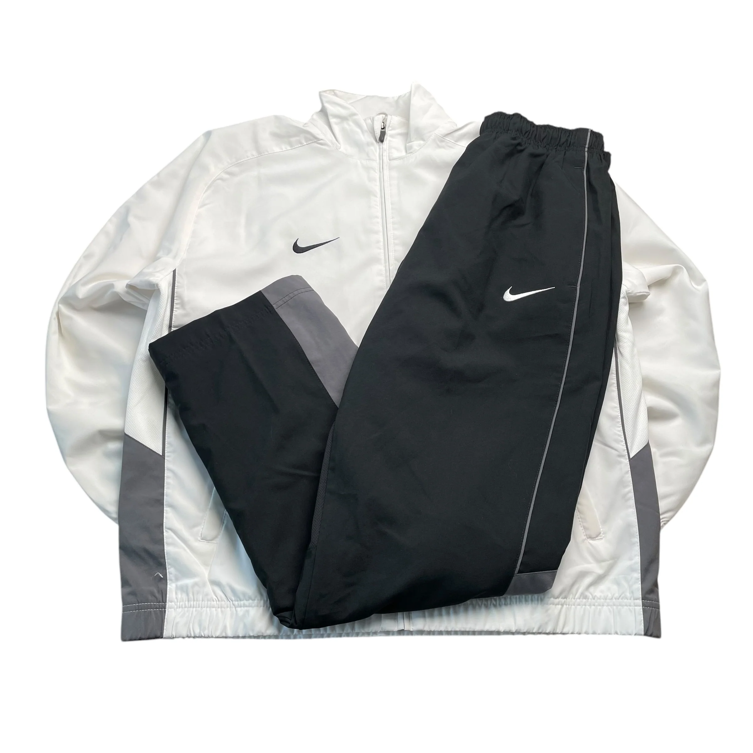 NK Tracksuit (M)