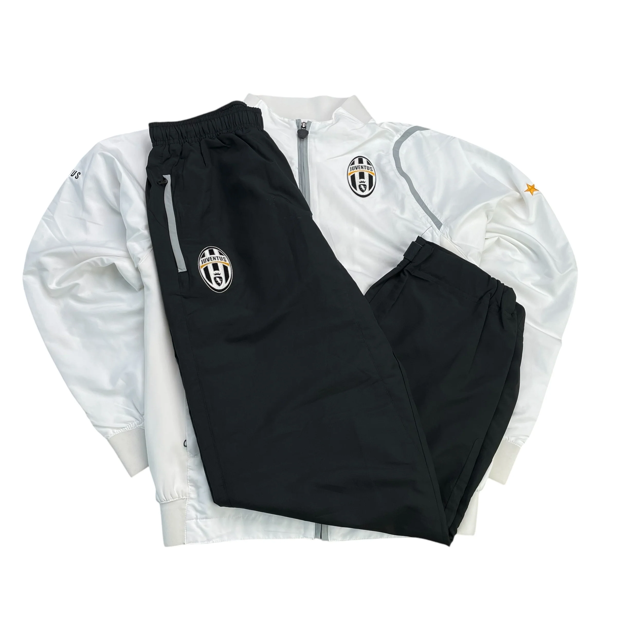 NK Juventus Tracksuit (S)