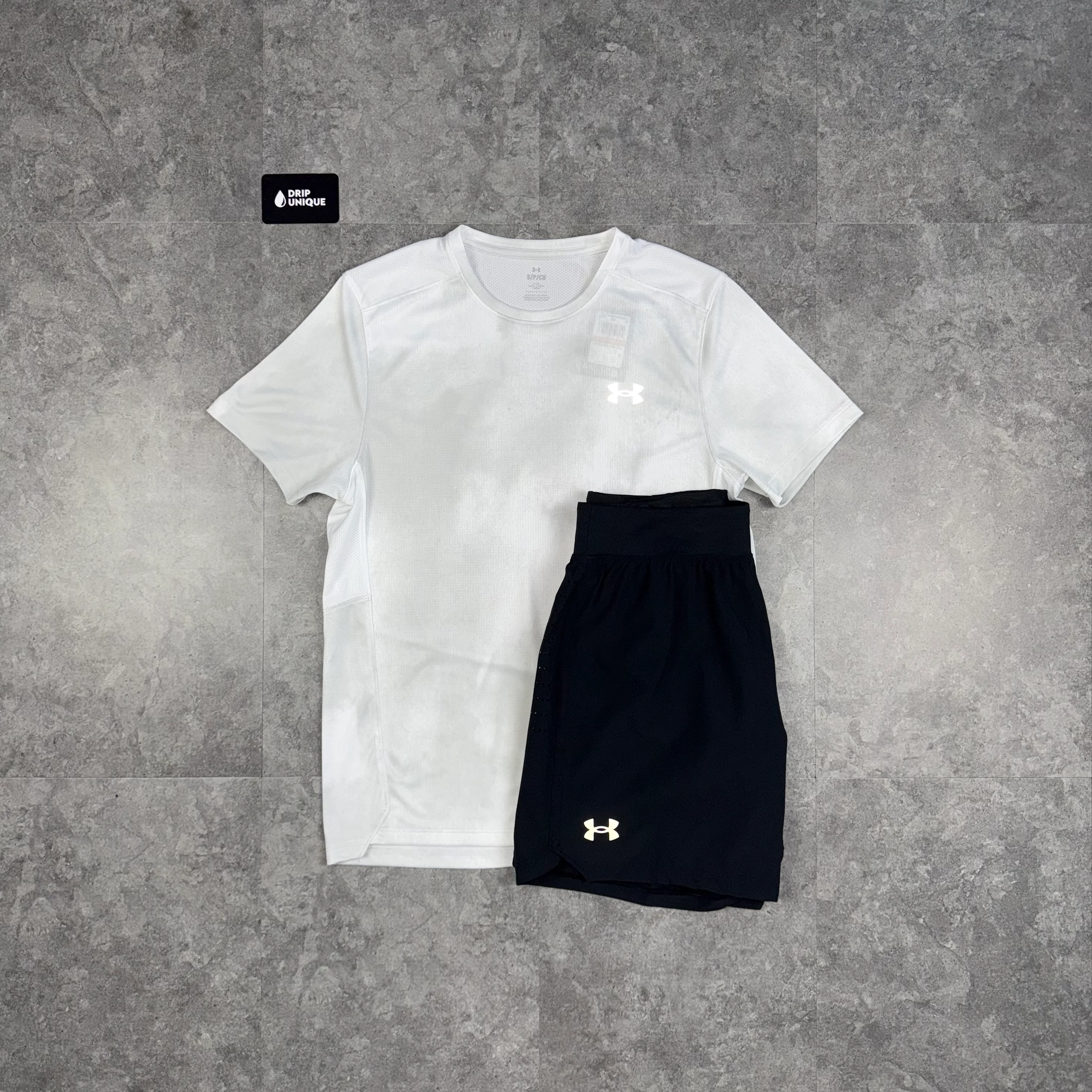 UA Speed Stride T-Shirt White & Launch Speedpocket Shorts Set