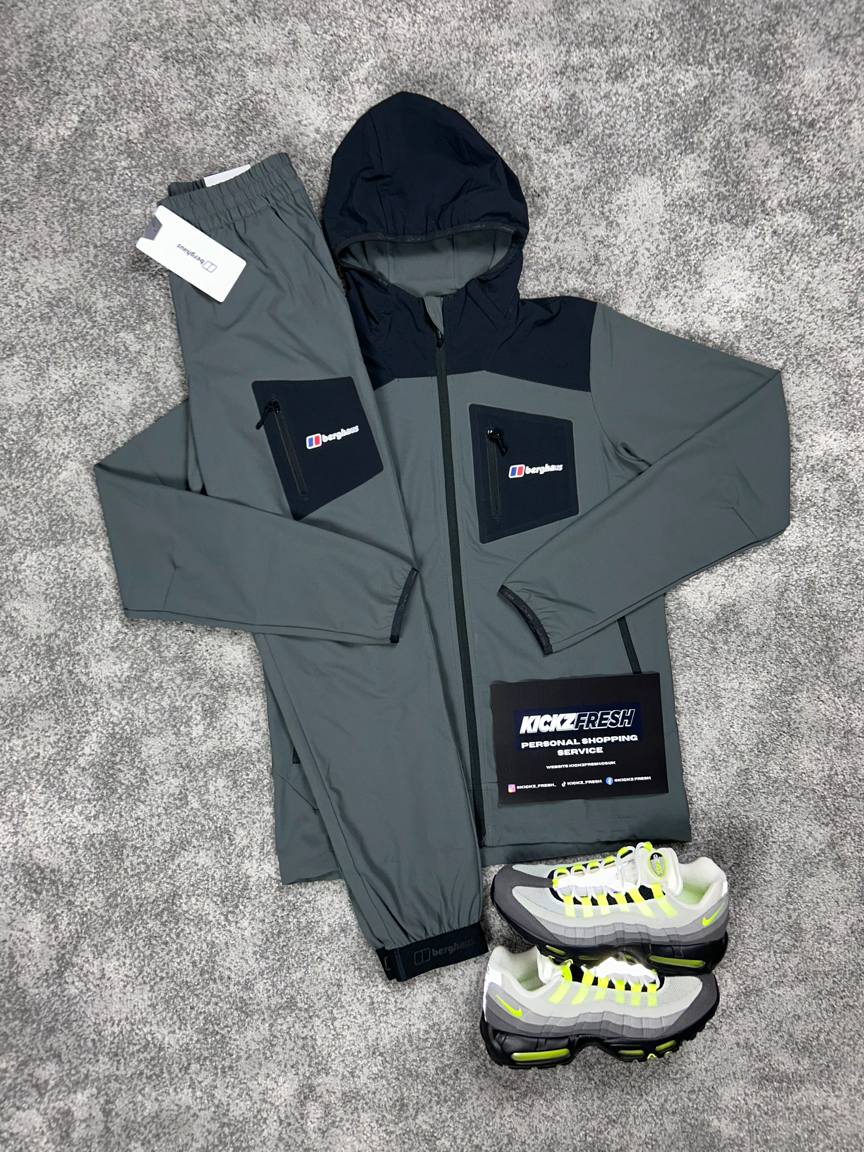 Berghaus Woven Athracite Black Grey Tracksuit