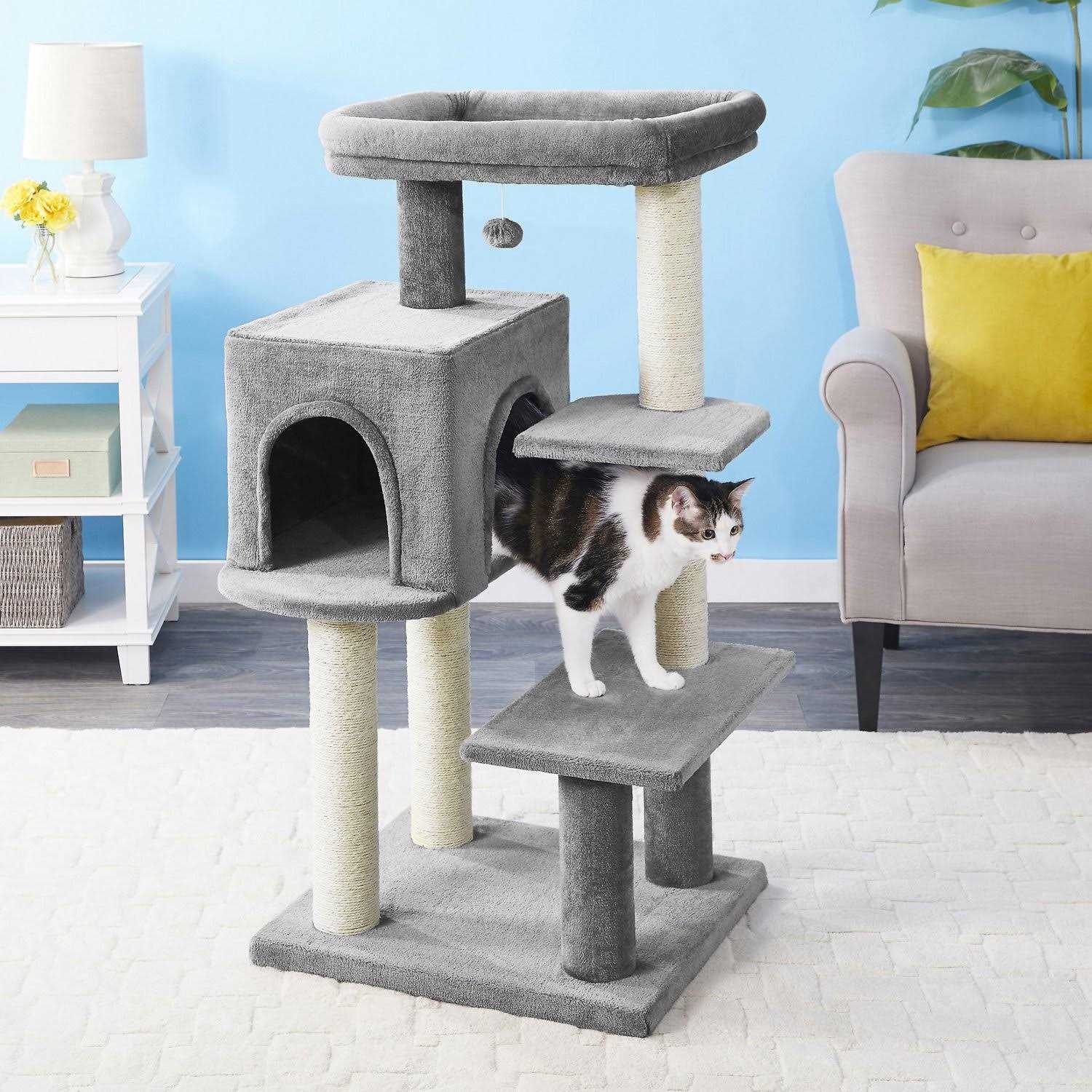 Frisco 48-in Heavy Duty Faux Fur Cat