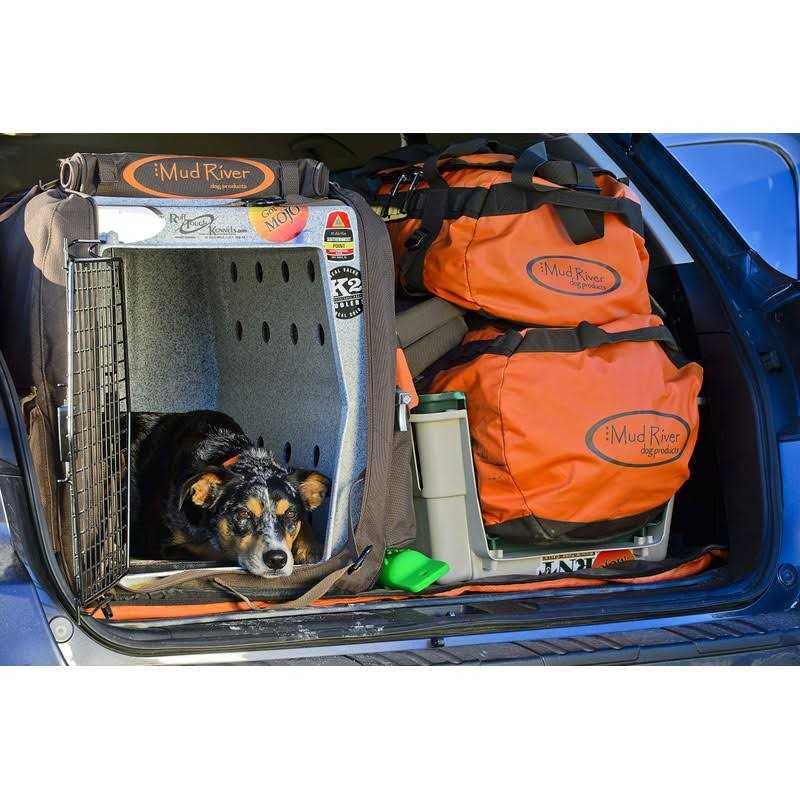 Mud River Dixie Insulated Kennel Cover