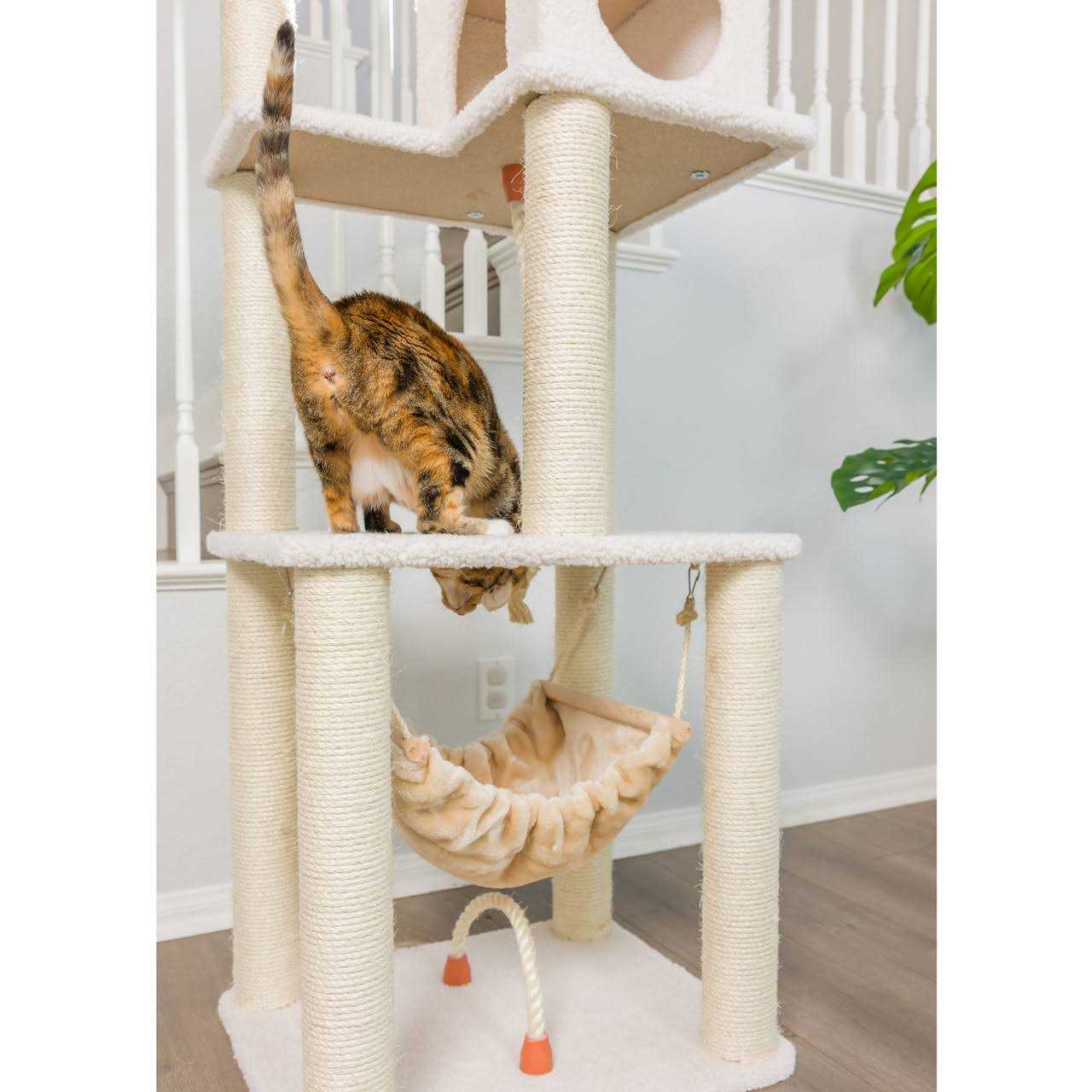 Armarkat Real Wood B7301 Classic Ivory Cat Tree