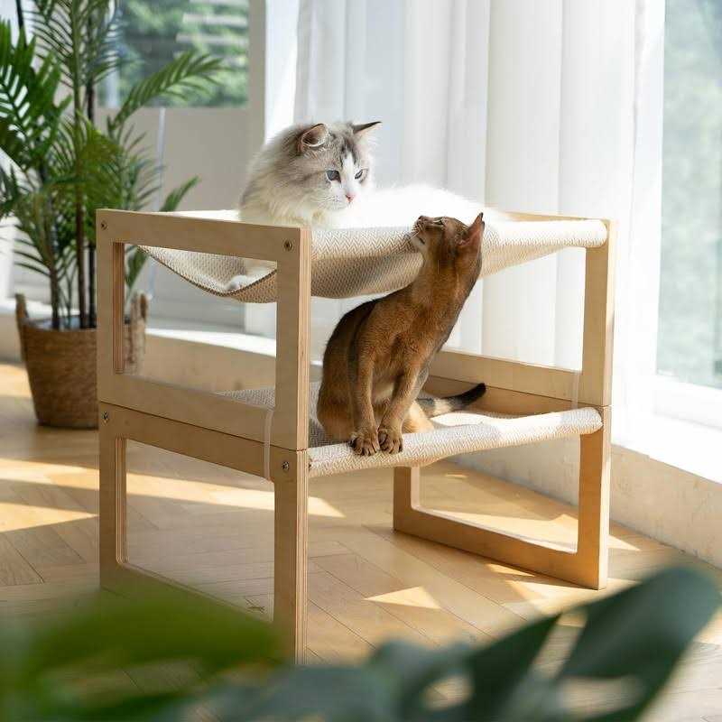 FUKUMARU Dog Bed Large Breathable Cat Bed Wooden Cat Hammock for Outdoor
