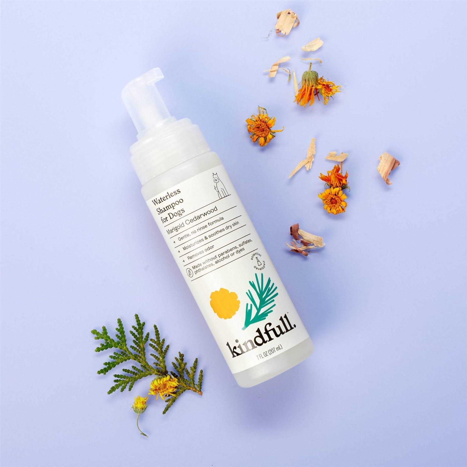 Kindfull Marigold Cedarwood Waterless Dog Shampoo