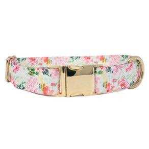 Pink Papyrus Isabella Collar