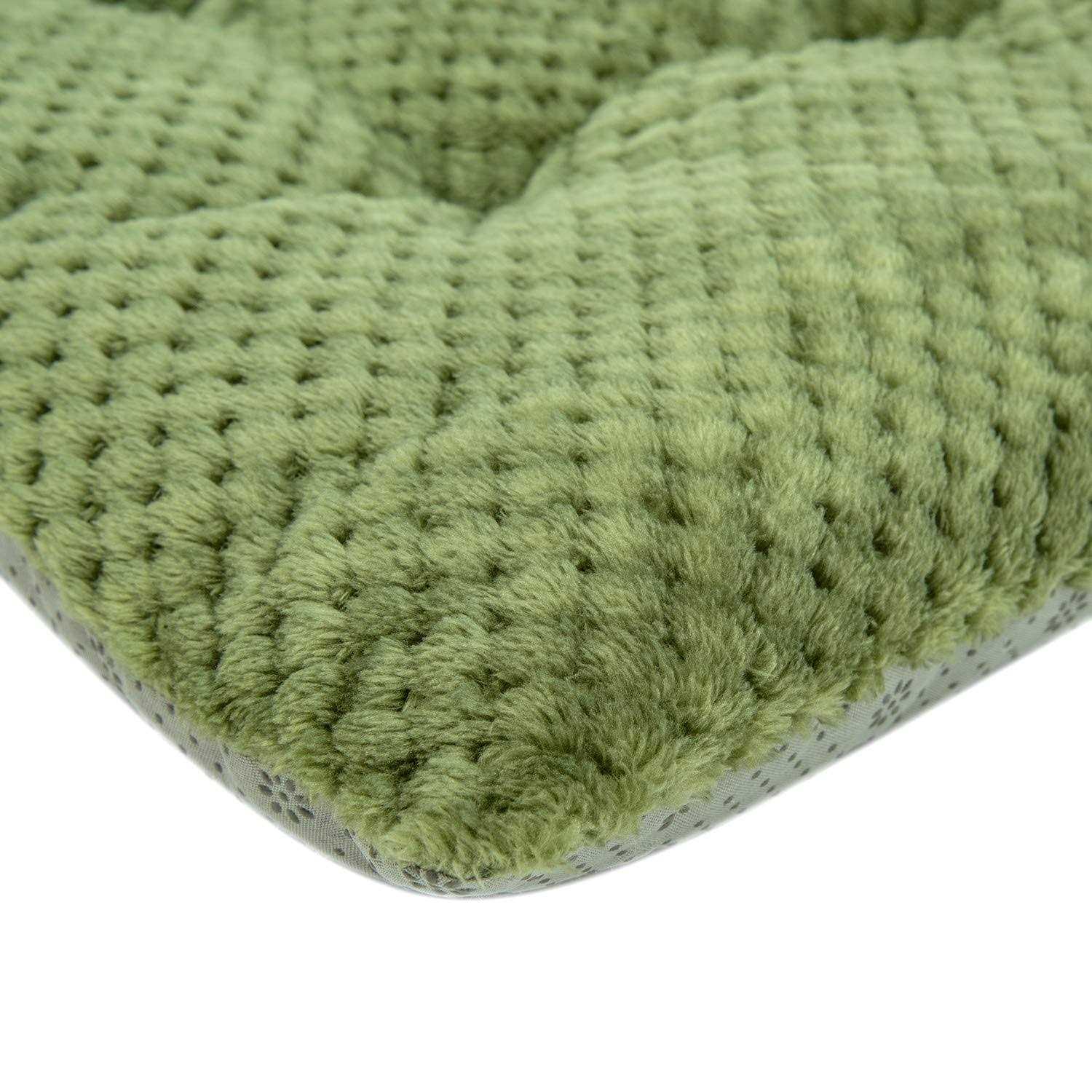 WONDER MIRACLE Fuzzy Deluxe Pet Beds, Super Plush Dog or Cat Beds Ideal for Dog Crates