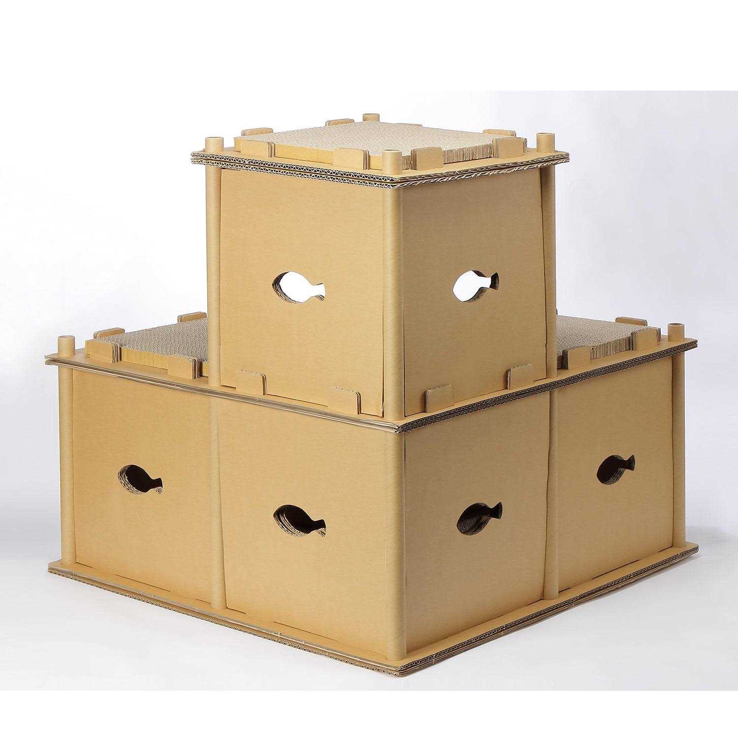 Petique Feline Fortress Cat House