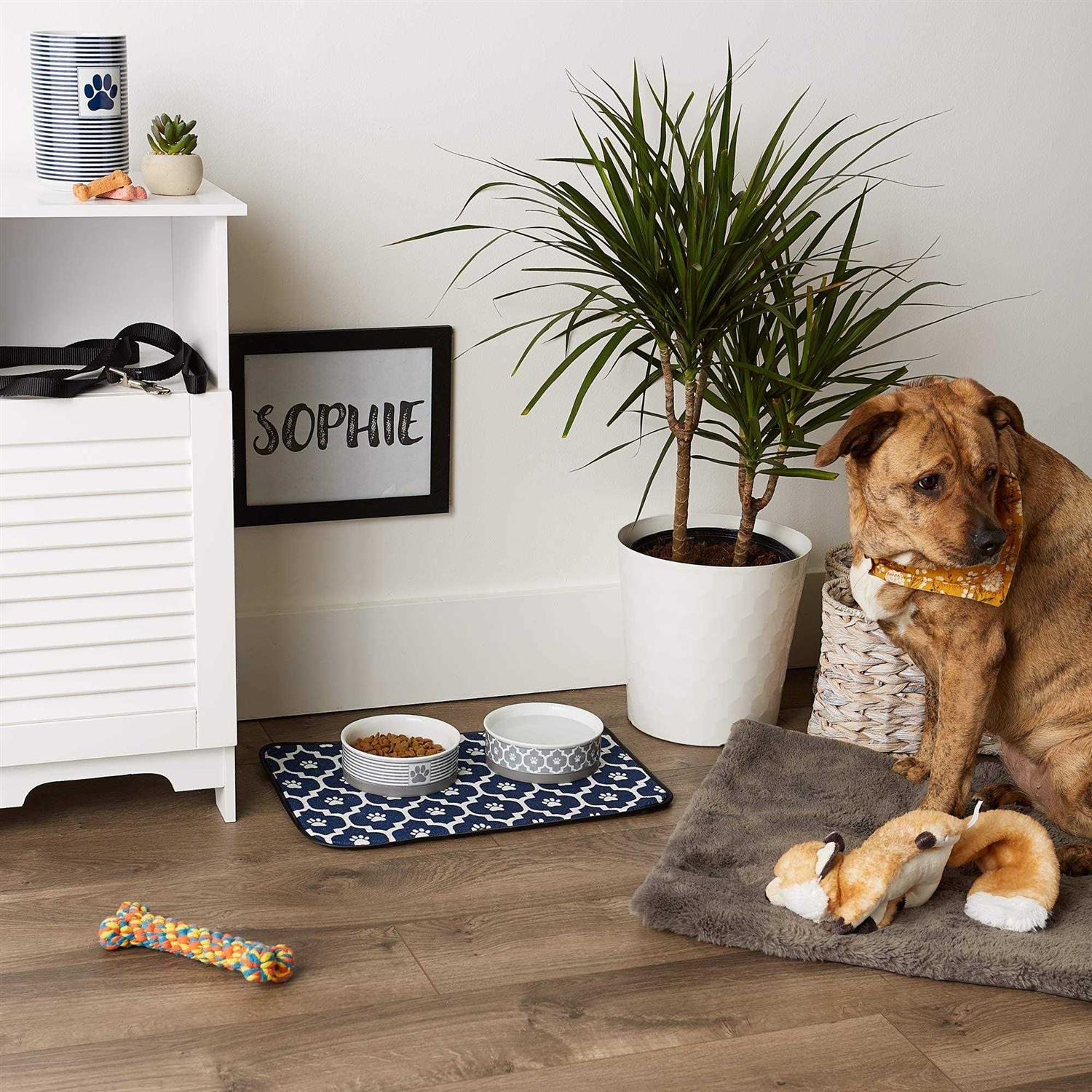 Bone Dry and Off White Lattice Paw Pet Mat