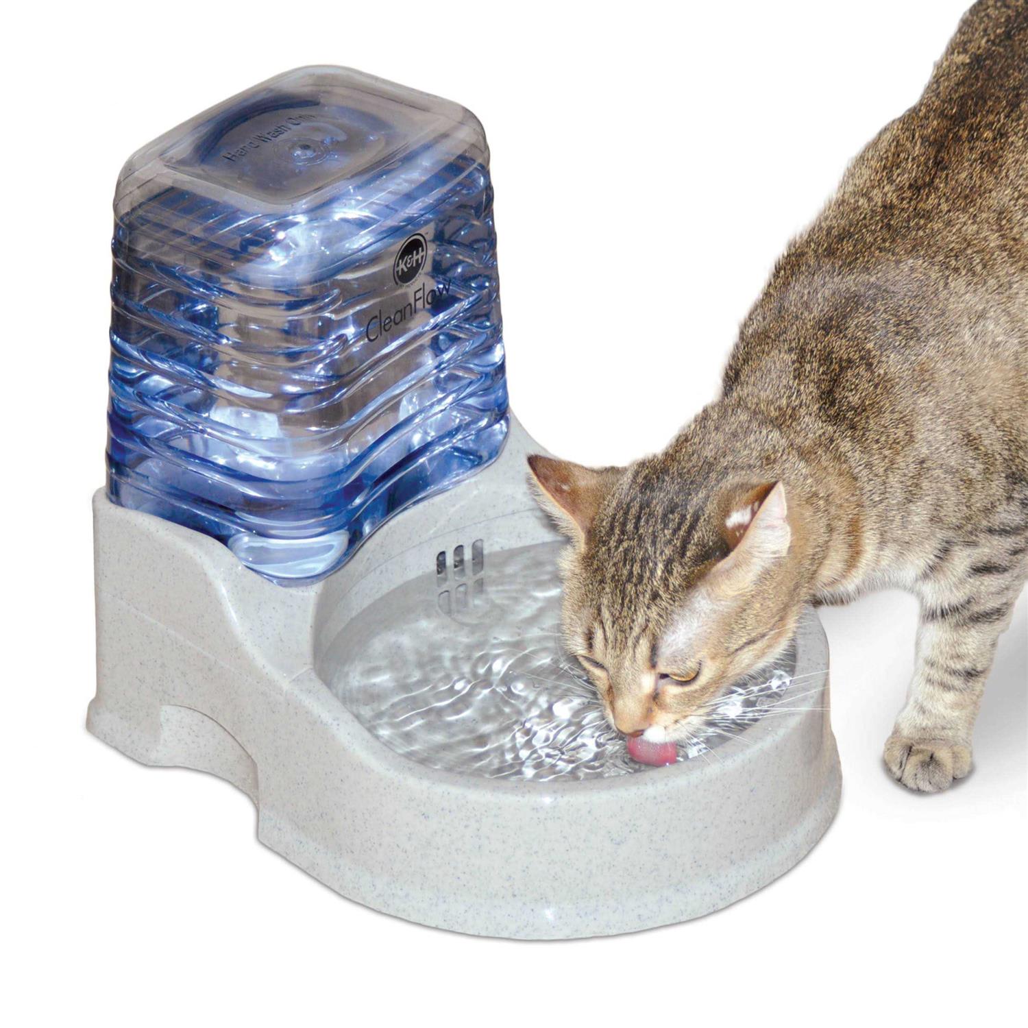 K&H Pet Products CleanFlow Filtered Water Bowl