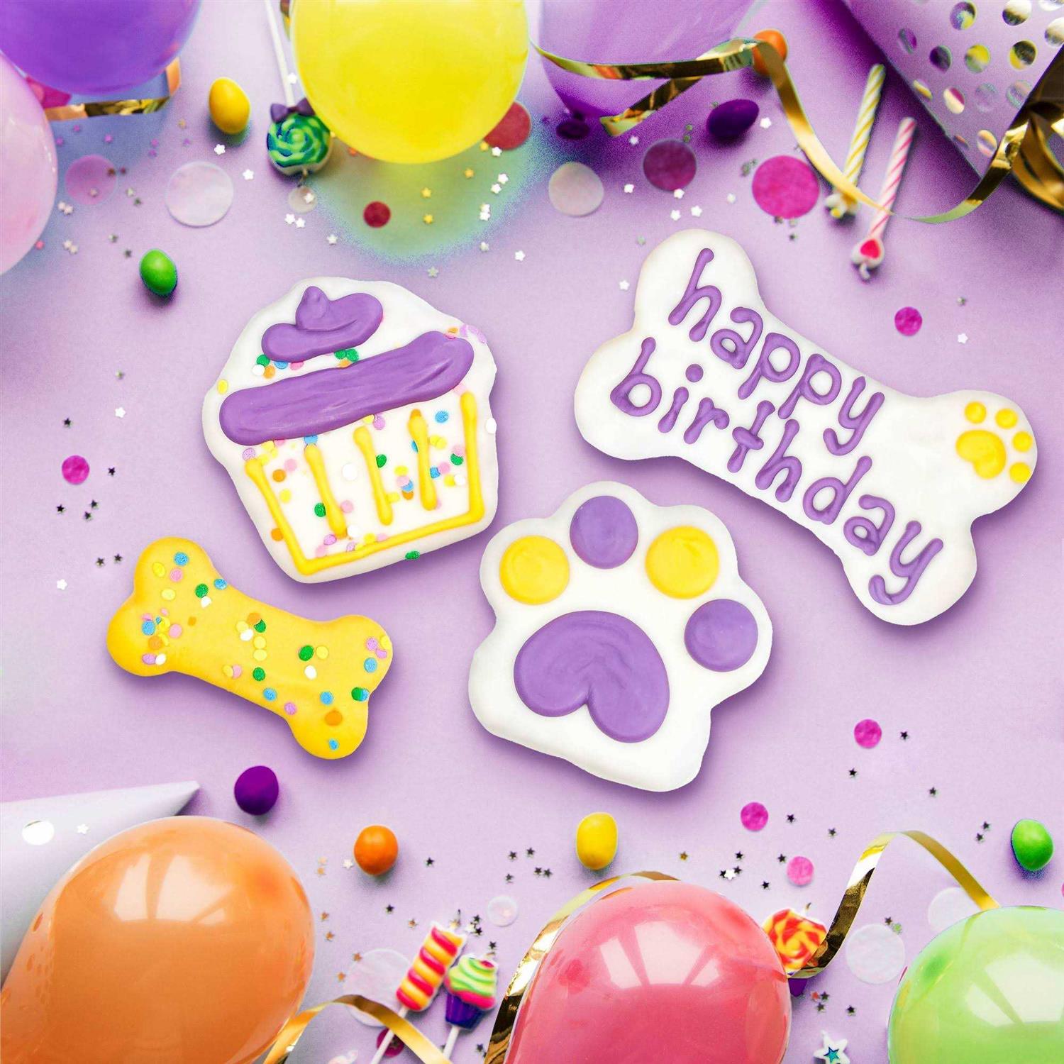 Molly’s Barkery Birthday Bone All Ages Dog Treat with Apple & Cinnamon Flavor