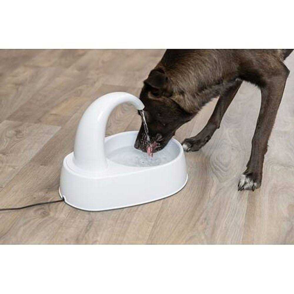 Trixie Curved Stream Drinking Fountain 84.5 oz