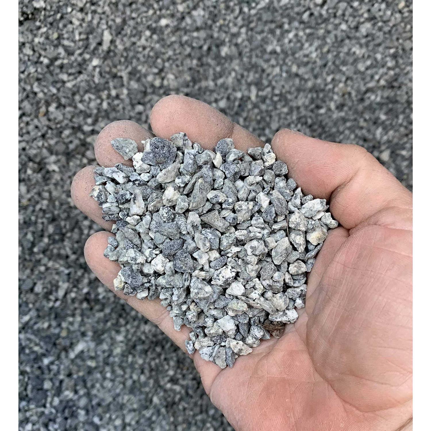 MIGHTY109 Granite Pea Gravel 40 Lbs Crushed