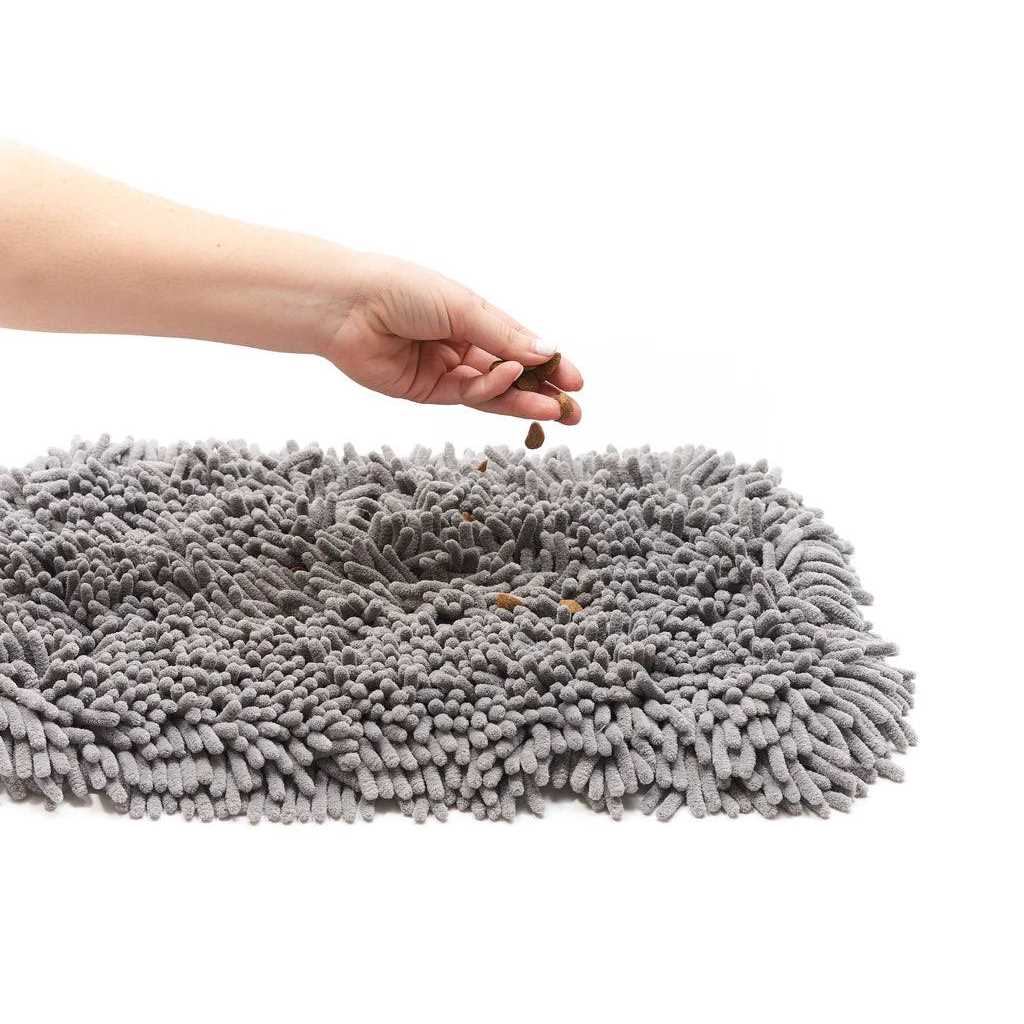 Pet Parents Forager Slow Feeder Cat & Dog Snuffle Mat & Feeding Mat