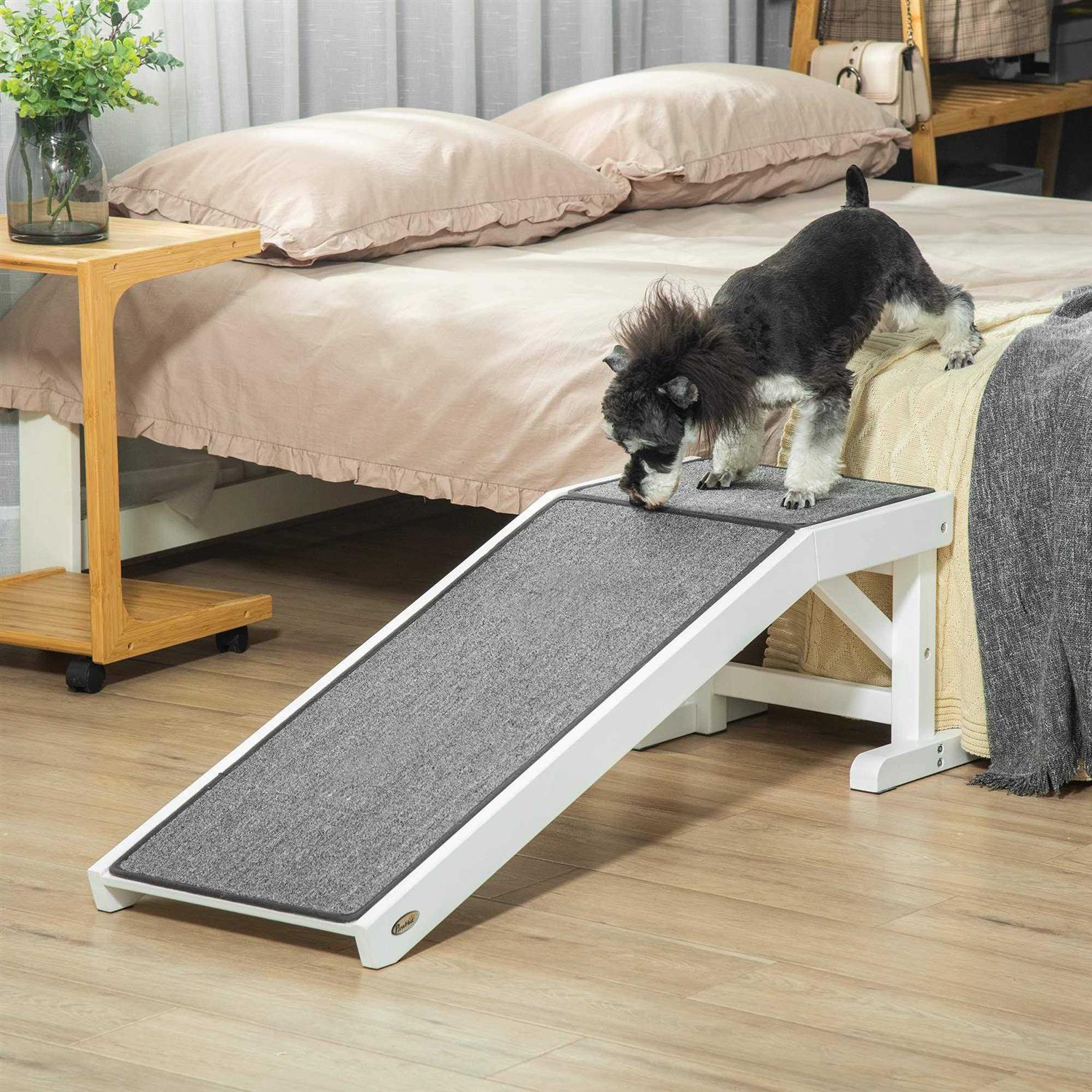 PawHut Pet Ramp, Dog Bed Ramp for Dogs with Non-Slip Carpet and Top Platform