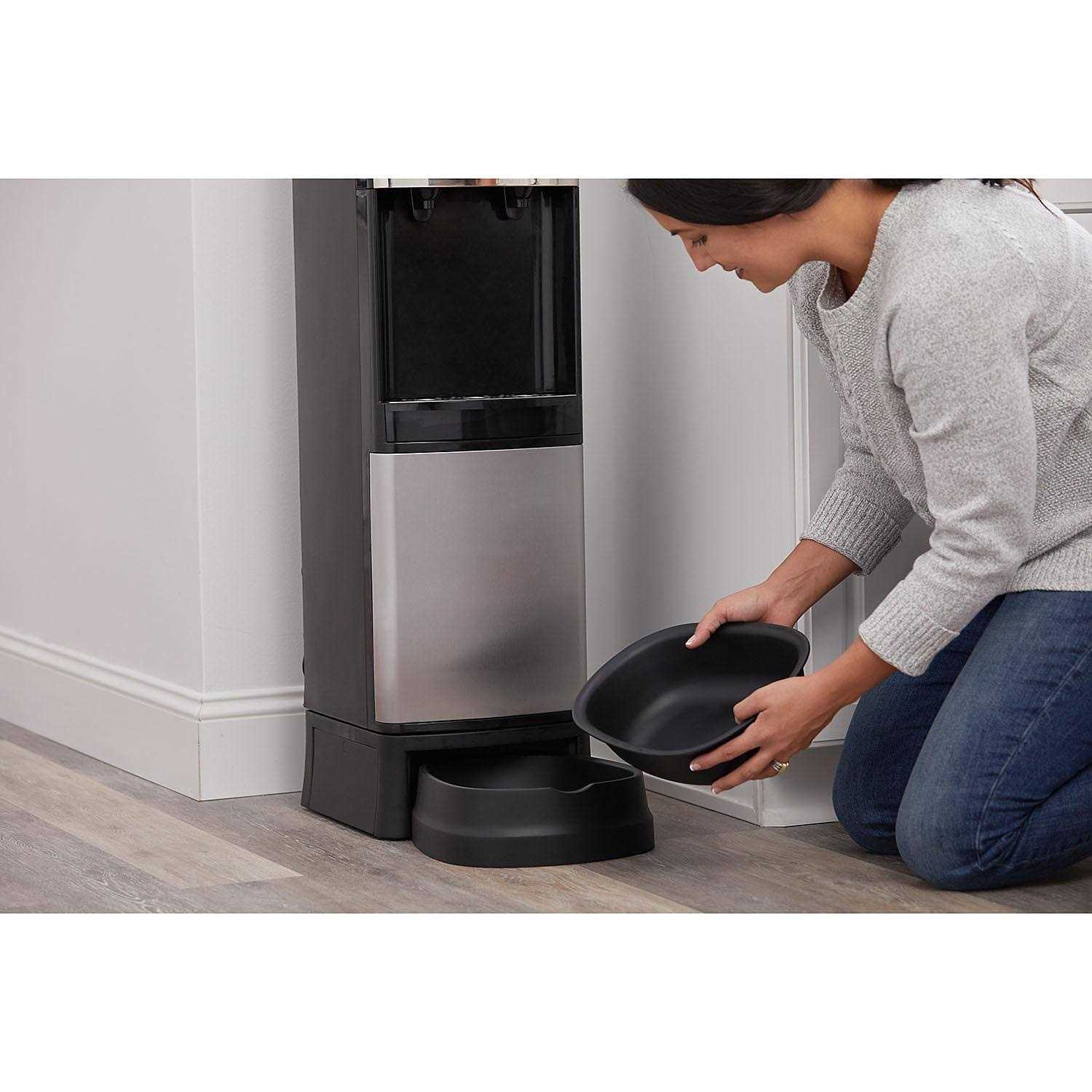 Primo Pet Station Water Dispenser Top Loading, Hot/Cold Temperature, Black and Stainless Steel