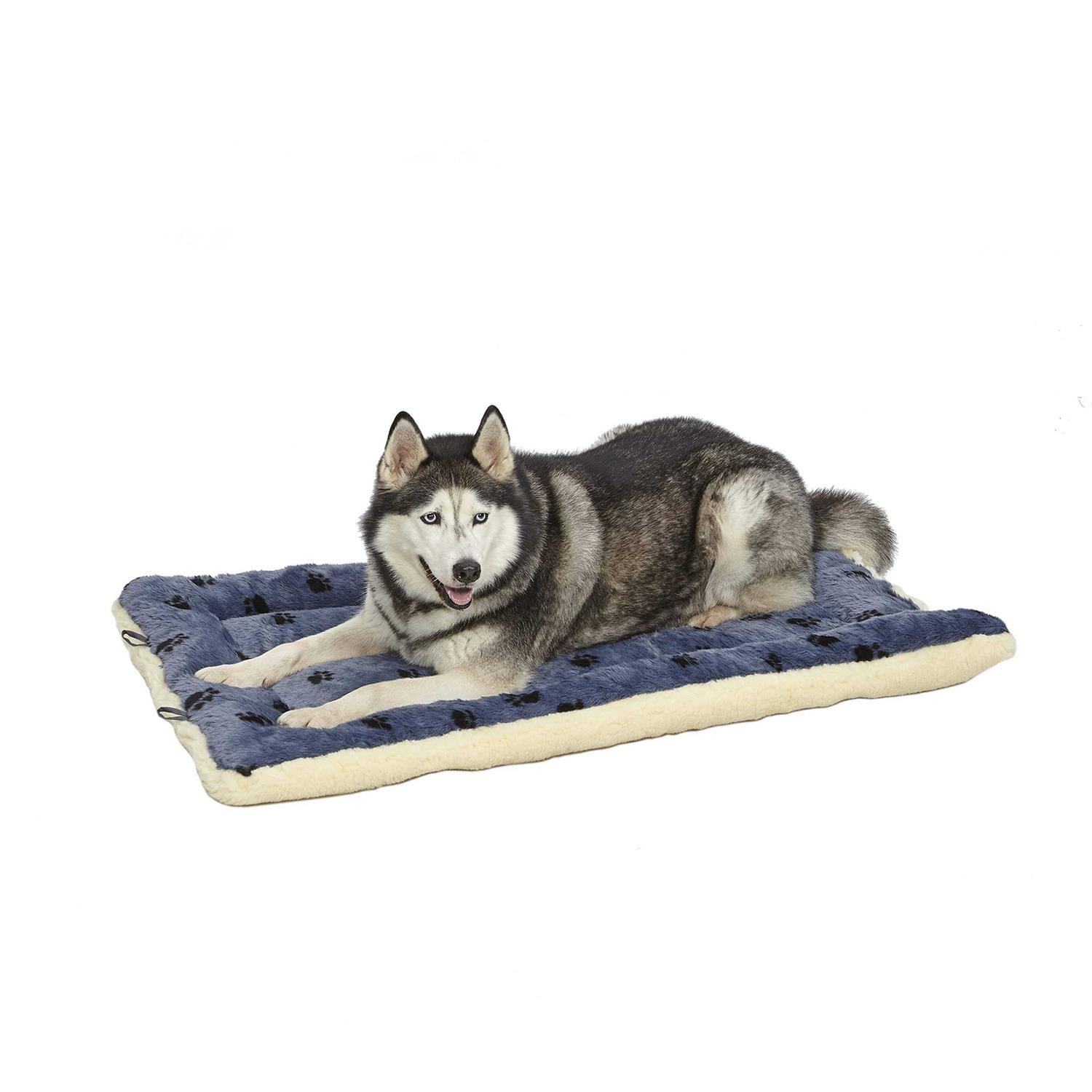 Midwest Reversible Paw-Print Pet Bed