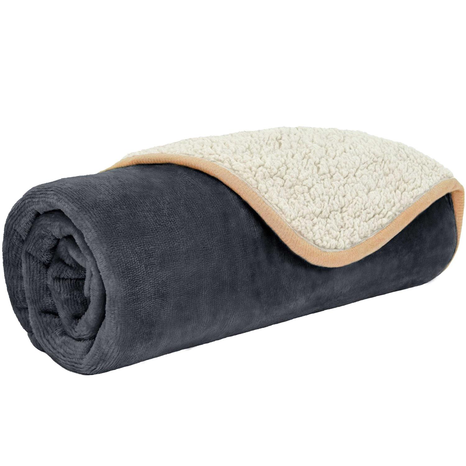 PetAmi Waterproof Dog Blanket Sherpa Fleece Waterproof Pet Blanket For Medium Large Dogs