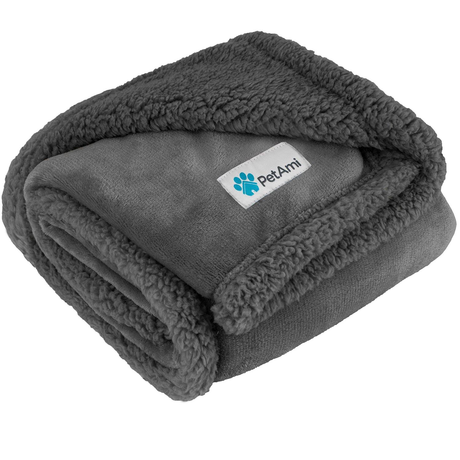 Petami Waterproof Fleece Pet Blanket