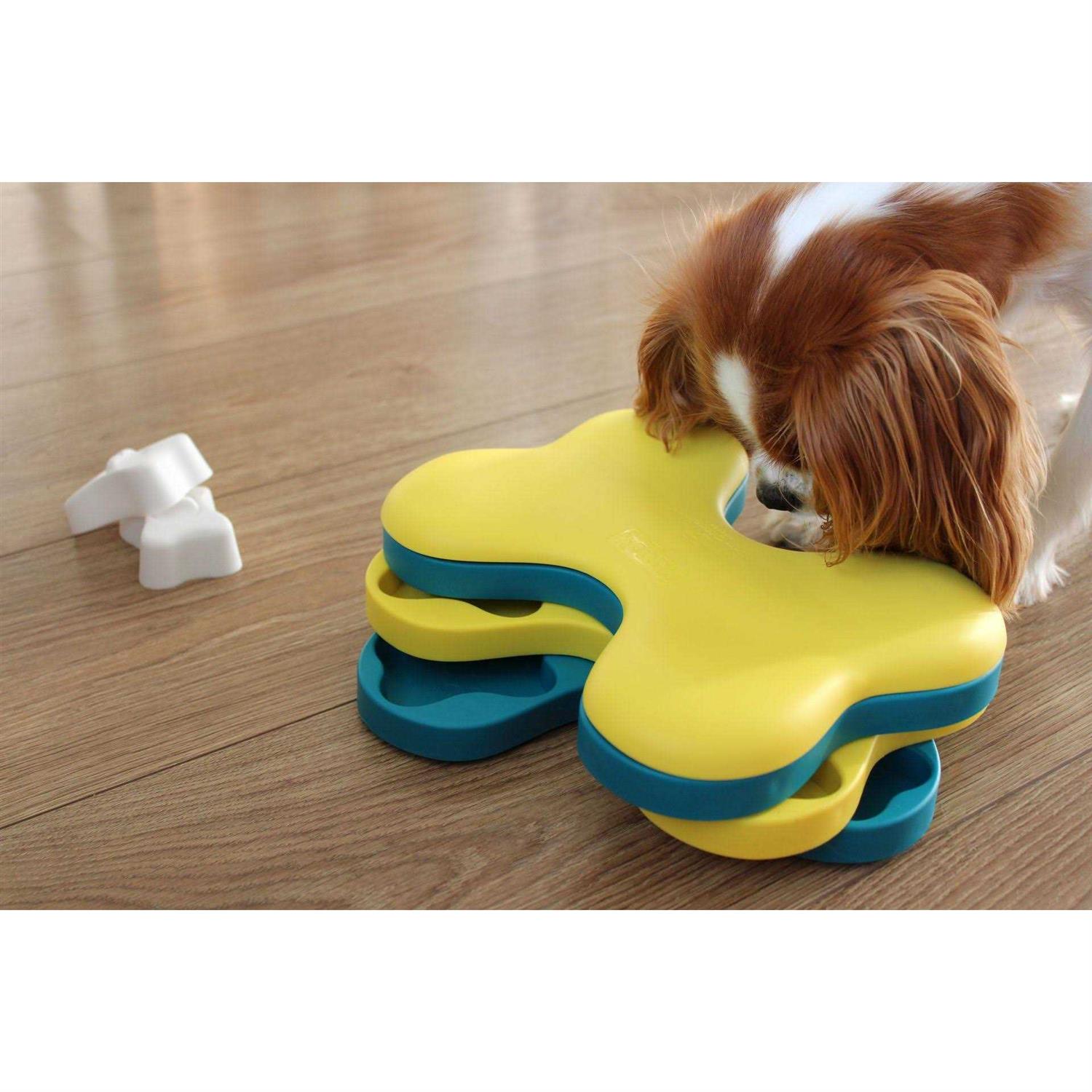 Outward Hound Nina Ottosson Dog Tornado Puzzle Toy