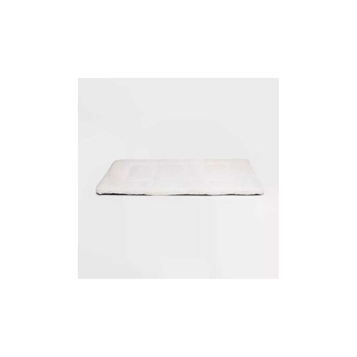 Boots & Barkley Yarn Dye Plaid Tri-fold Crate Dog Mat