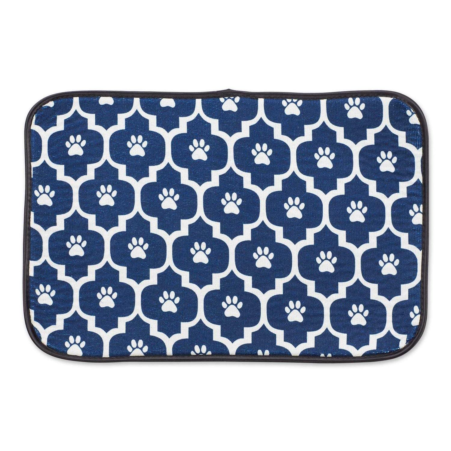 Bone Dry and Off White Lattice Paw Pet Mat