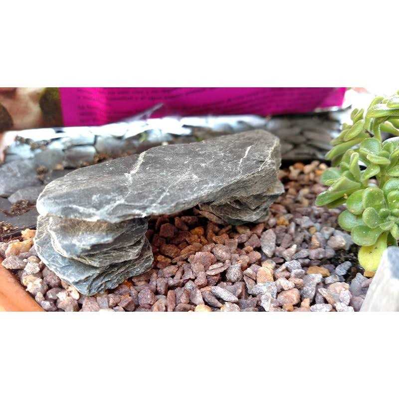 Small World Slate & Stone Natural Slate Stone -1 to 3 Inch Rocks for Miniature Or Fairy Garden
