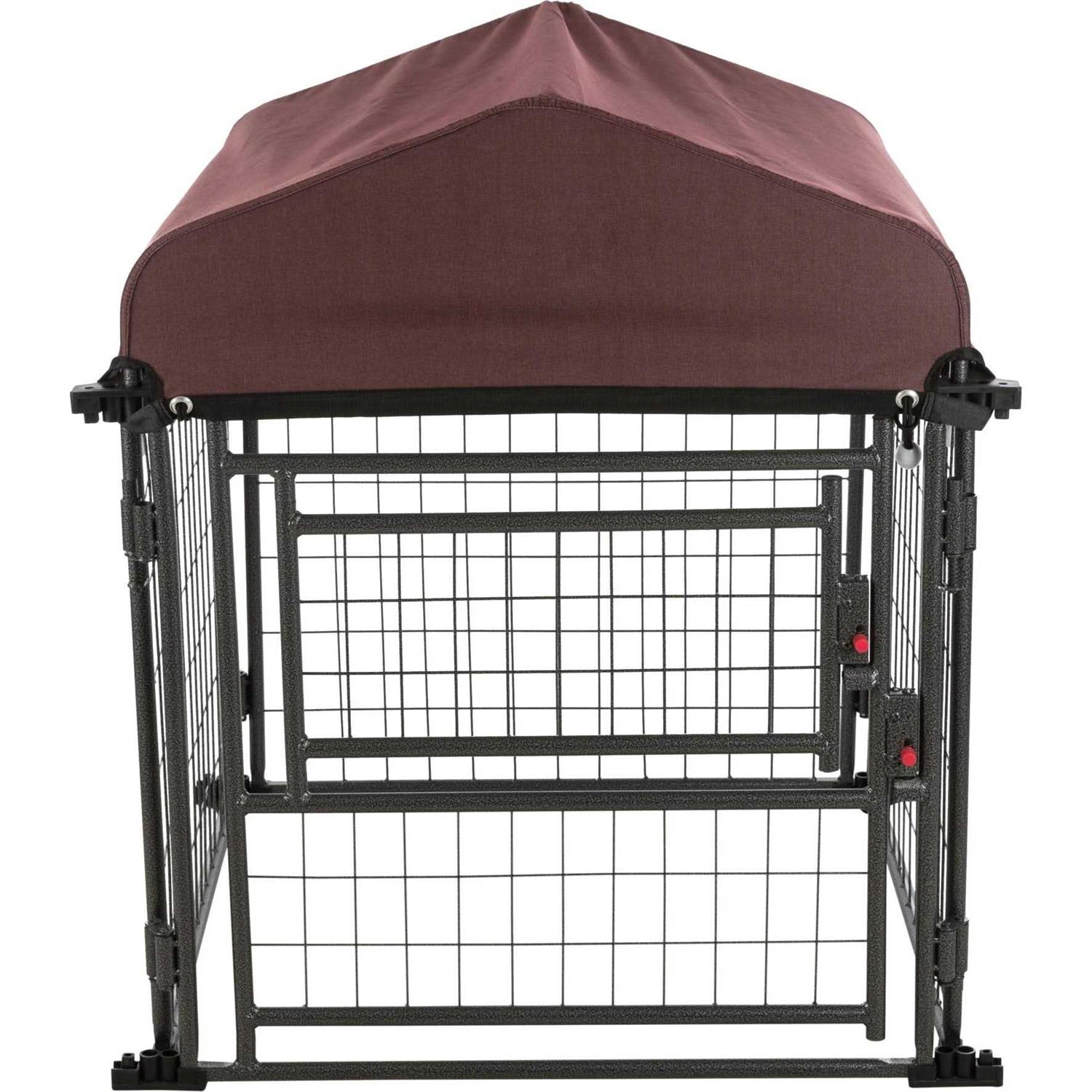 TRIXIE Deluxe Outdoor Dog Kennel with Cover