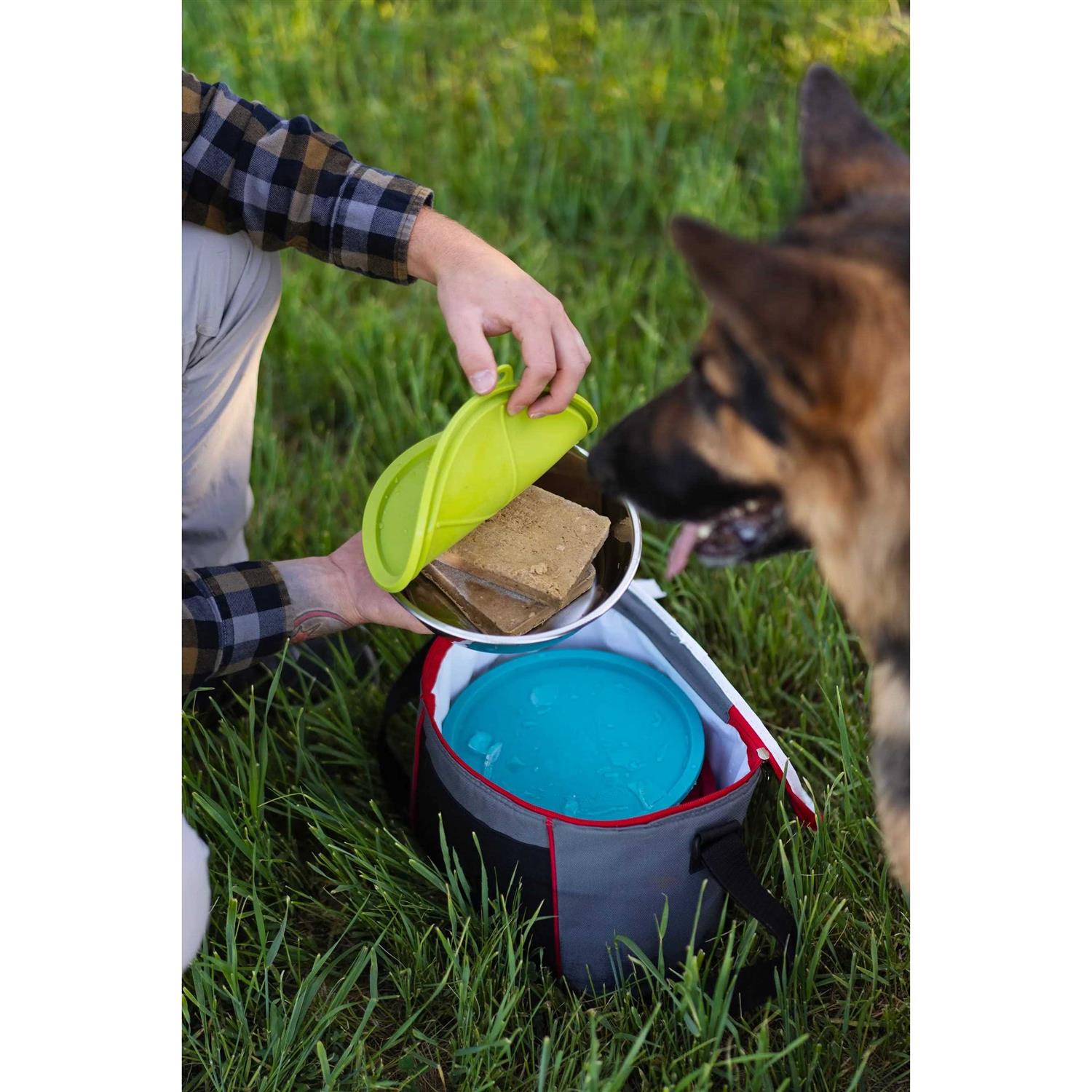 Messy Mutts Bowl & Lid Set