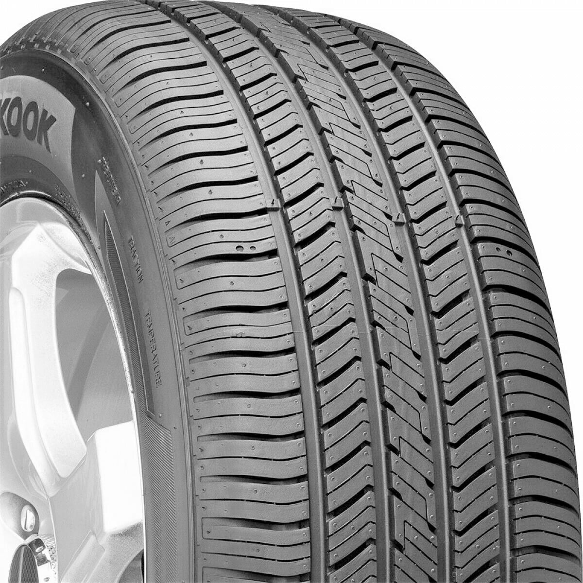 Hankook Kinergy ST (H735) All Season P265/50R15 99T Passenger Tire